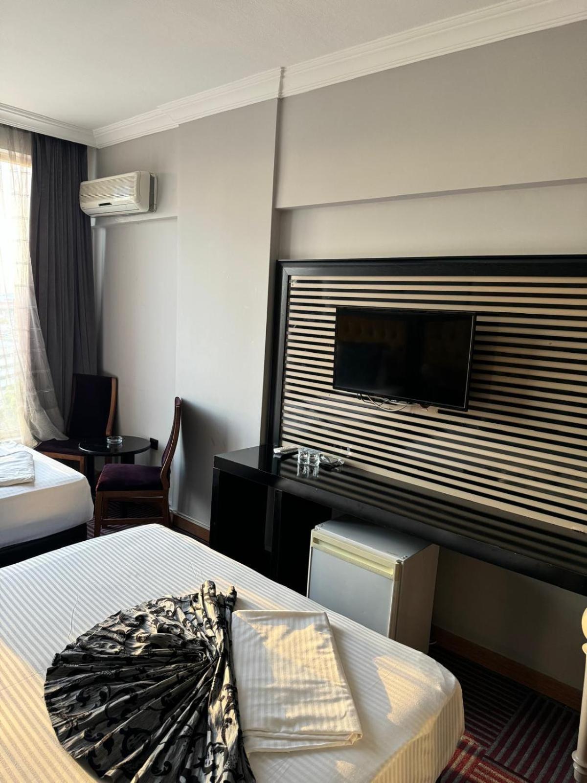 Ankara Efes Hotel Exterior photo